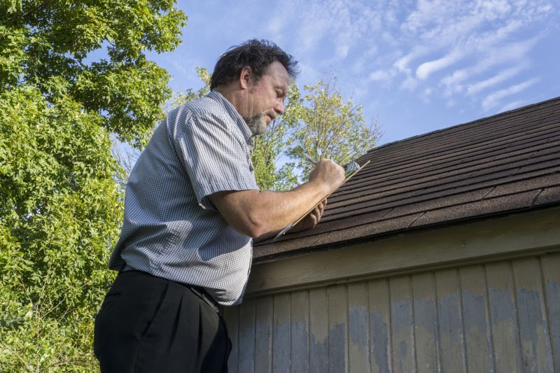 When to Hire Roofing Services