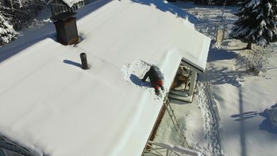 When to Hire Roofing Services